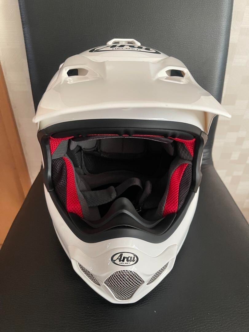 A rai Ｖ-CROSS４　Sサイズ55〜56 Amazon | アライ(Arai) バイクヘルメット オフロード V-CROSS4