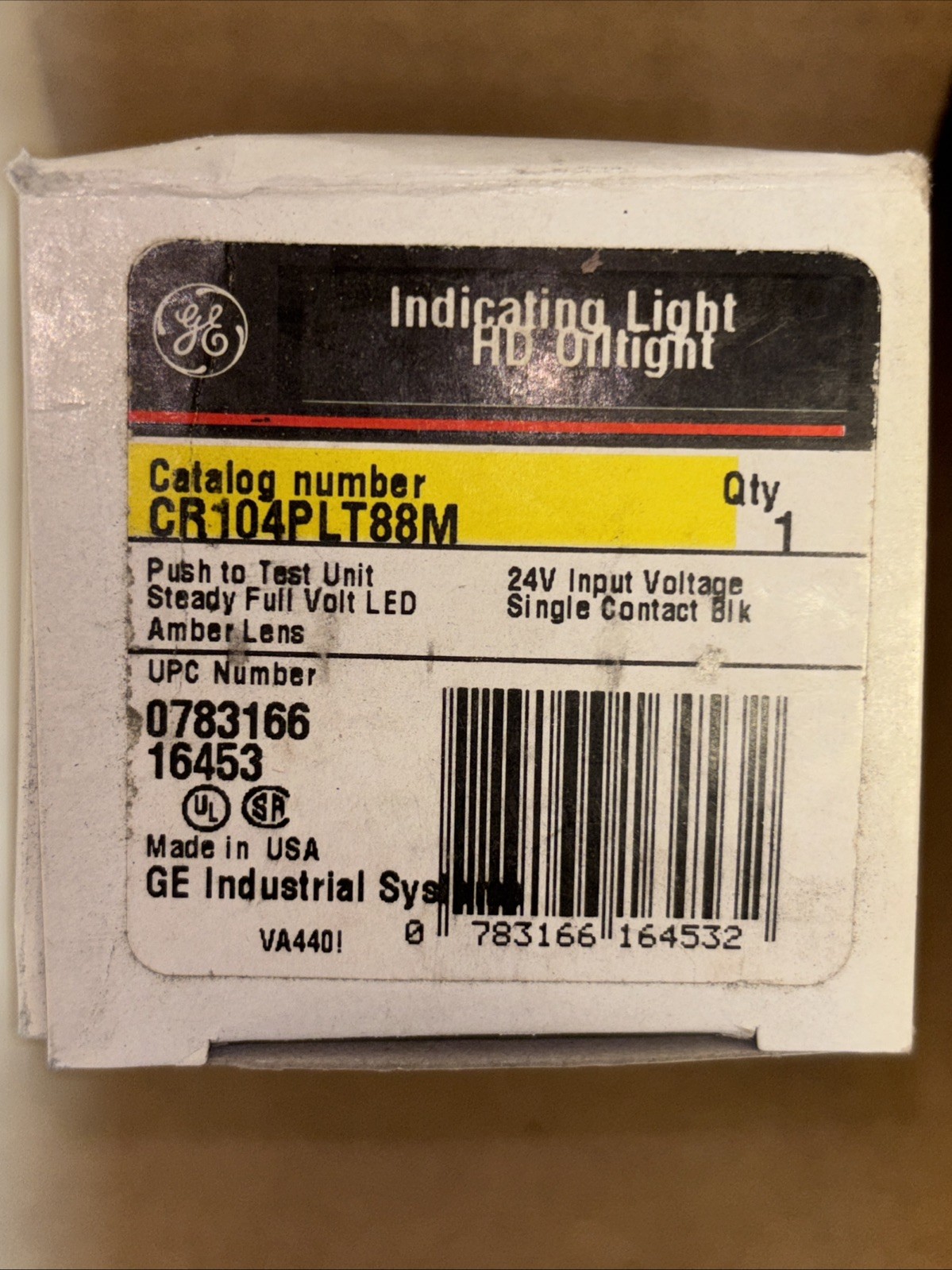 GE/ ABB, CR104PLT88M, AMBER LENSE INDICATING LIGHT, 24V INPUT VOLTAGE, NEW!