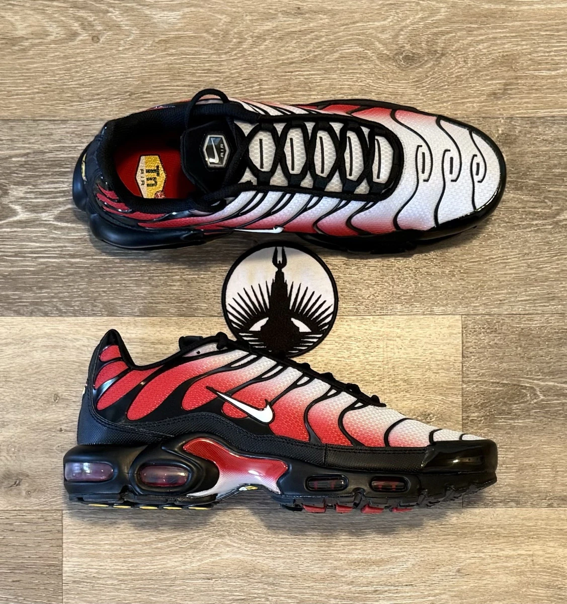 Nike Air Max Plus Black Pure Platinum for Sale | Authenticity