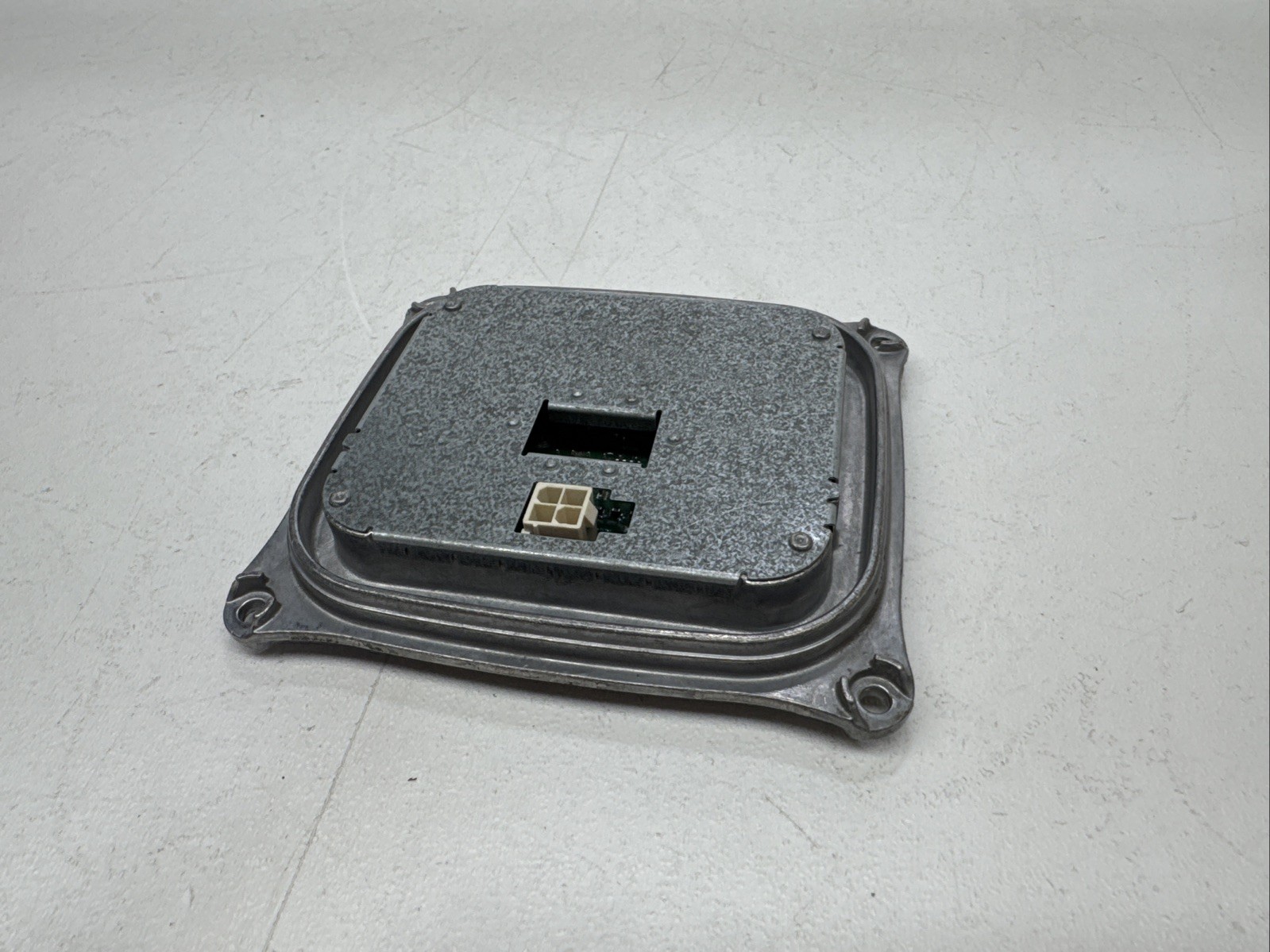 Maserati Ghibli 2014-2017 Headlight ballast