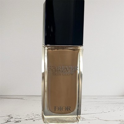 Dior Forever Skin Glow 24H Wear Radiant Foundation Shade 3.5N $60 MSRP