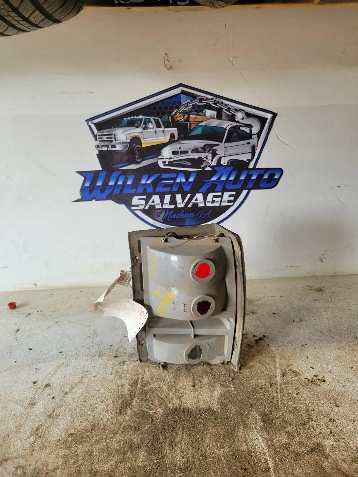 Luz trasera izquierda para conductor compatible con 80-90 CUSTOM CRUISER 649093 Foto 2 de 2