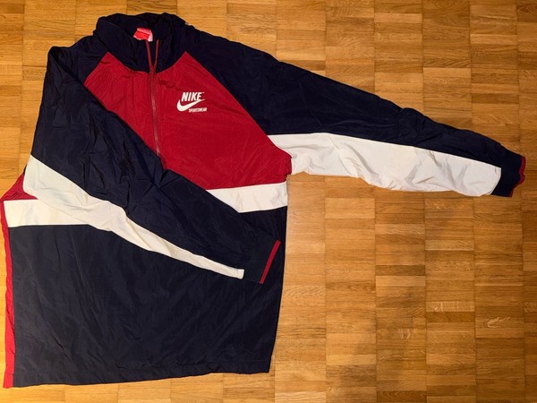 Nike Sportswear Windbreaker Gr. XXL