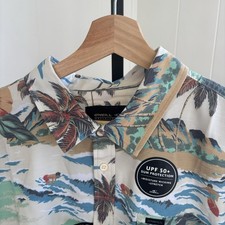 O  Neill NWT Traveler UPF 50 Tropical Traverse Hawaiian Short Sleeve Shirt XL