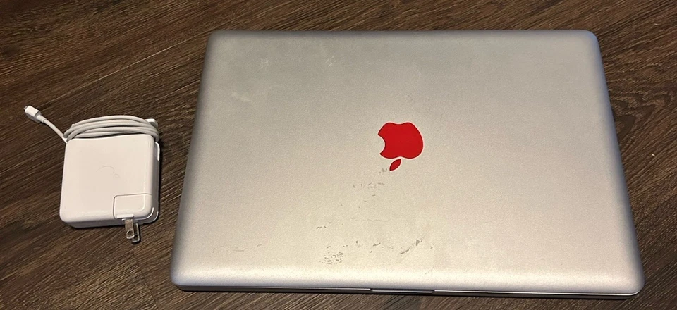 Apple MacBook Pro A1286 2009 Intel C2D 2.53GHz 8GB RAM 480GB SSD - NO BATTERY - Image 2 of 2