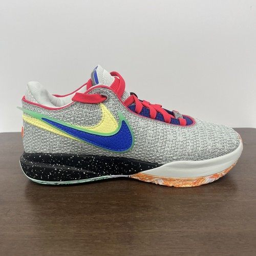 Nike Lebron 20 XX Nike Lifer Basketballschuhe Herren 5,5 / Damen 7 DJ5423-002