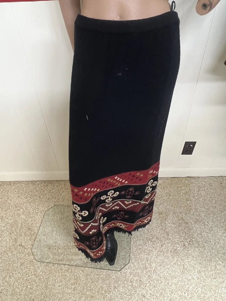 VTG Double d Ranch Women’s Western Authentic Wool Skirt (medium) (Yoakum Tx)  - Image 2 of 4