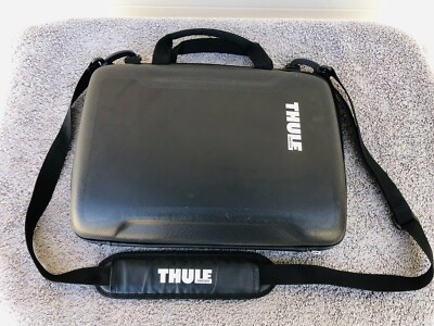 Thule Sweden MacBook Hard Laptop Carrying Case Black W/ Strap, 13 x9 x3 