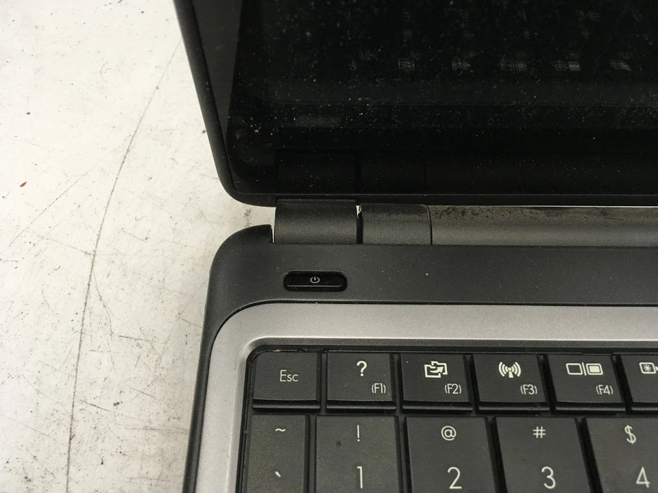 GATEWAY NV510P04U - FOR PARTS - INTEL PENTIUM N3520 - 4GB RAM - 15" - READ - BB - Image 4 of 4