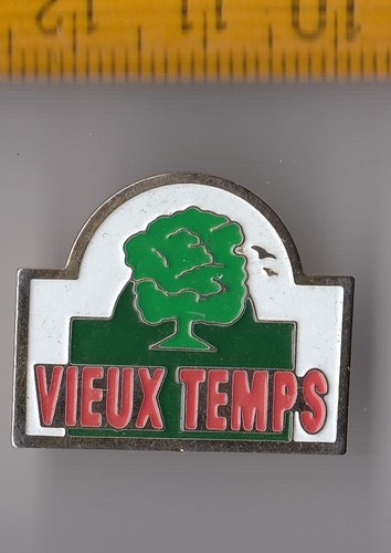ALCOHOLIC DRINK pin badges Logo Whiskey Rum Liquor - Picture 57 of 57
