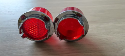 opel rekord P2 coupé Rücklicht - Bild 2 von 3