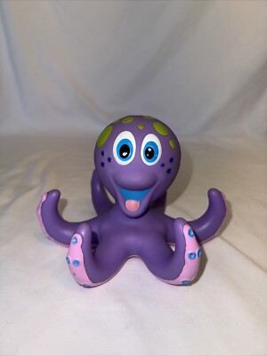 Nuby Purple Octopus Hoopla Floating Interactive Bath Toy - No Tossing Rings 