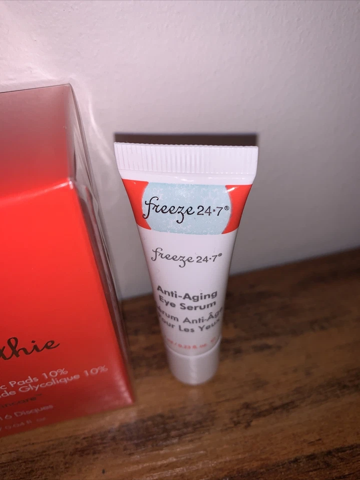 Freeze 24-7 Combo Pack - Freeze & Go, Skin Smoothie, and Anti-Aging Eye Serum - Image 4 of 4