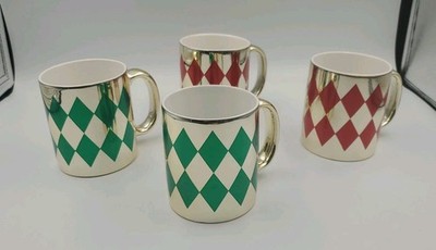 Christmas Mugs Set of 4 House of Lloyds Christmas Around the World Diamonds