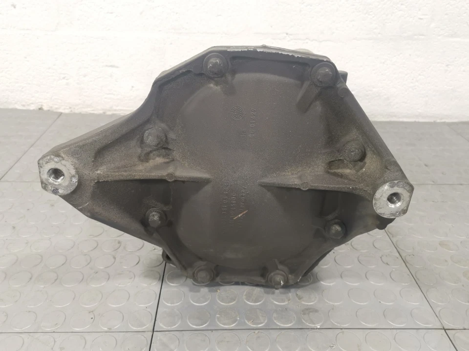 Mercedes-Benz 2014 CLS550 tracción trasera 4,7 diferencial eje diferencial portador relación 3,07 Foto 3 de 4