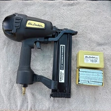 AIR LOCKER CN64A3 2 1/2” Heavy Duty Concrete T Nailer With Nails TESTED