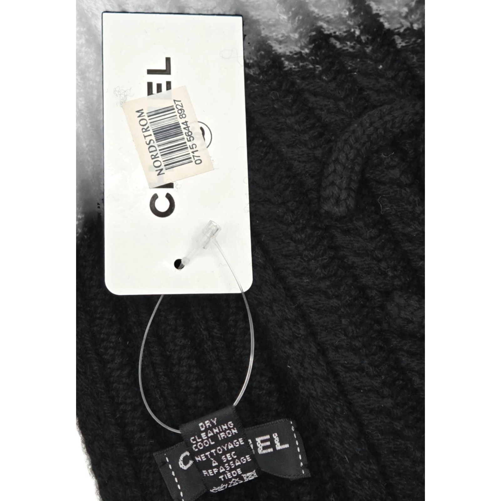 Chanel 10A Black Cashmere Ribbed Scarf with Large Signature CC Logo 120"X6" NWT image 4