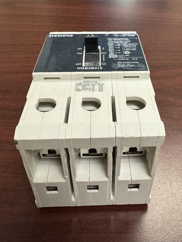 NGB3B015B NGB3B015 3 polos 15 amperios 480 voltios atornillable NUEVO ITE/Siemens Breaker - Imagen 3 de 8