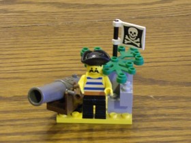 Lego 1729 Pirates BARNACLE BAY 100% Complete w/Instructions