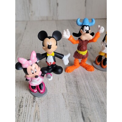 ディズニー DVD コレクション 14枚セット➕ガーフィールド2DVD Disney couple date night Clarabelle Goofy Donald Duck Daisy Mickey