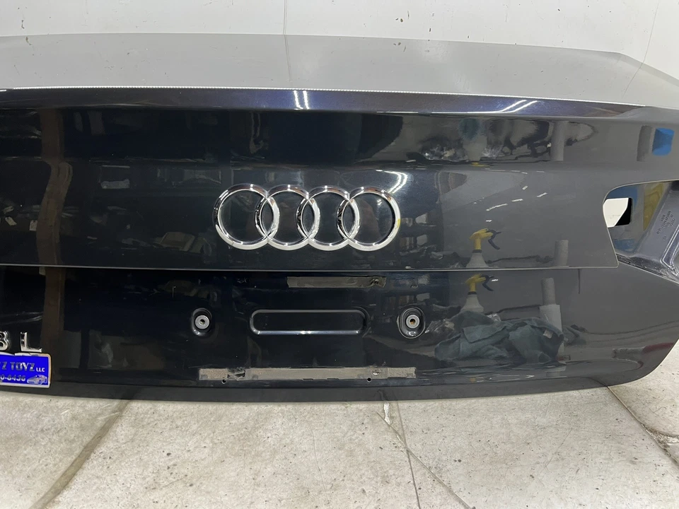 2011-2014 奥迪 A8L D4 原始设备制造商后后备箱盖外壳 — 第 3/4 张图片