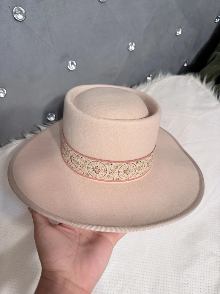 Olive & Pique Ella Wool Felt Gambler Flat Brim Western Hat with Aztec Band‎ OS Olive & Pique: Let You Know Beige Wide Brim Hat – Shop the Mint main image 2