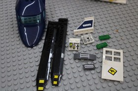 Lego (60009) City, Helicopter Arrest, Used, 100% Complete W/Manuals, No Box