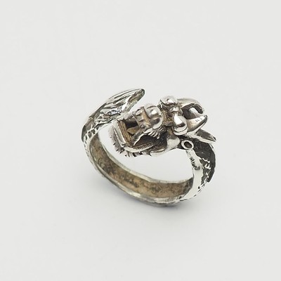 Vintage sterling silver fairytale mythical Dragon finger wrap ring