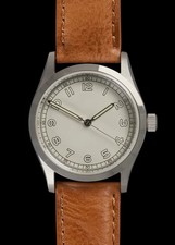Elvia 1950s Pattern 25 Jewel Automatic | Retro Luminous Paint | Sapphire Crystal