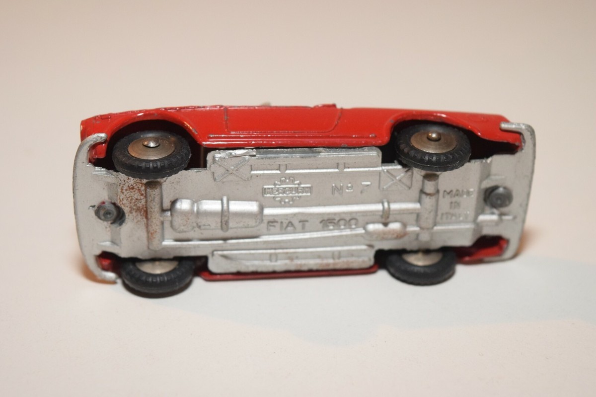 ミニカー MERCURY Art.7 FIAT 1500 SPIDER A21 1:43 MERCURY 7 FIAT 1500 SPYDER RED EXCELLENT CONDITION VERY