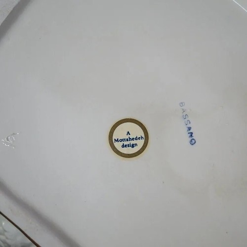 Mottahedeh Design Bassoon Italian Porcelain Tureen with Figural Lions