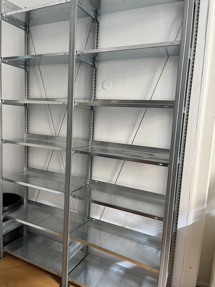 10m Stahlaktenregal mit 80 Fachböden, Hofe Regalsysteme
