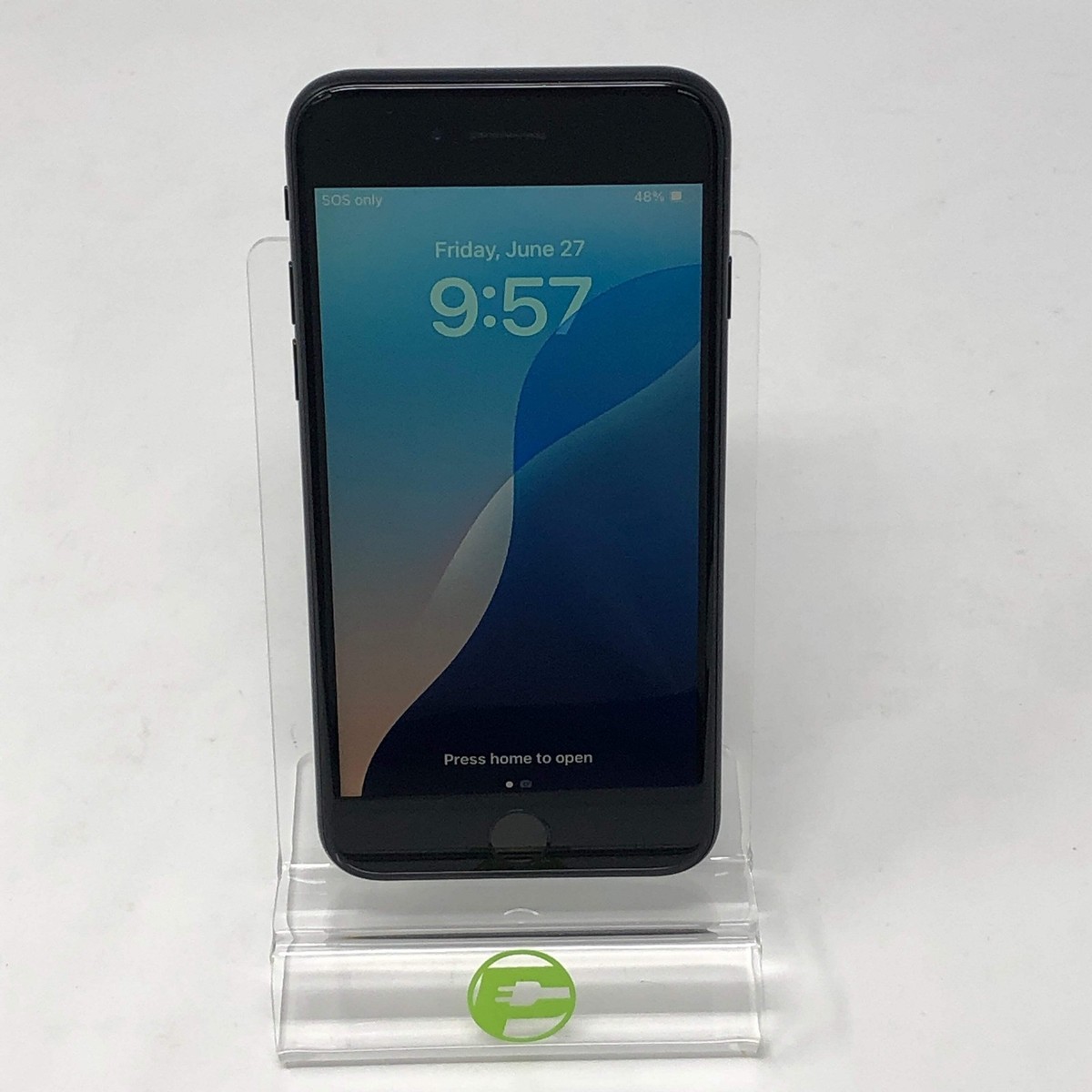 ①Apple iPhone SE 第二世代　SE2 MX9T2J/A 64 Amazon.com: Apple iPhone SE (2nd Generation), US Version, 64GB