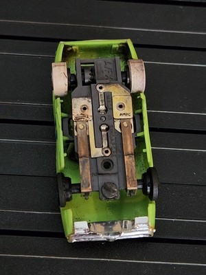 Aurora AFX #11 Dodge Charger Stock Car Magnatraction Lime Green HO