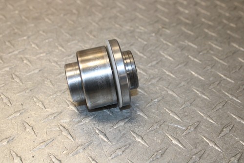 19 / 21 Polaris Ranger RZR General 1000 Front Differential Output Hub 3236355