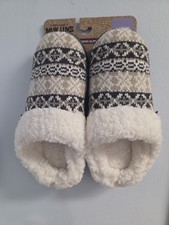 Muk Luks Women's Fleece Lined Slippers Large 9-10