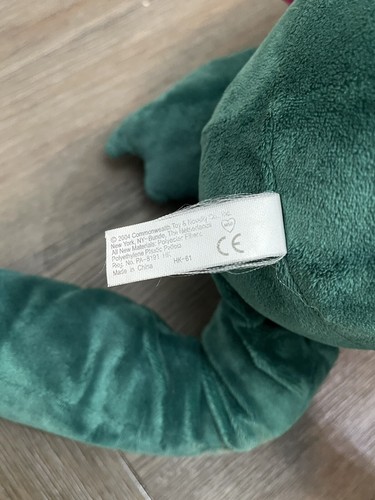 Peluche Commonwealth de 20 pulgadas - Imagen 3 de 6