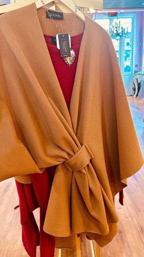 NEW ELEVATI Designer Italian Caramelo Camel Beige Womens Cape Shawl S M L XL XXL - Picture 4 of 12