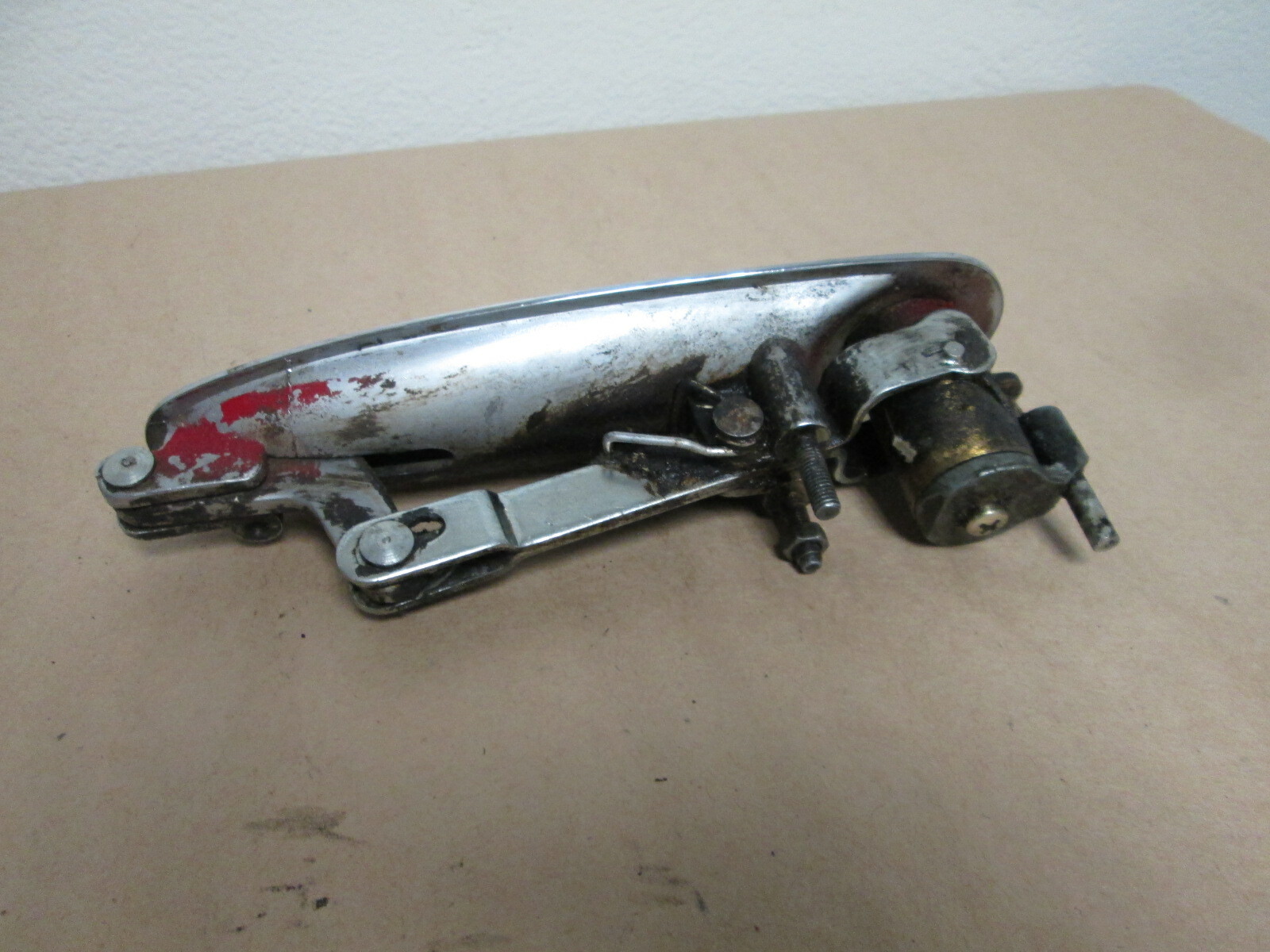 Ferrari 400i, 412,  RH Exterior / Outer Door Handle # 257-30-750-02