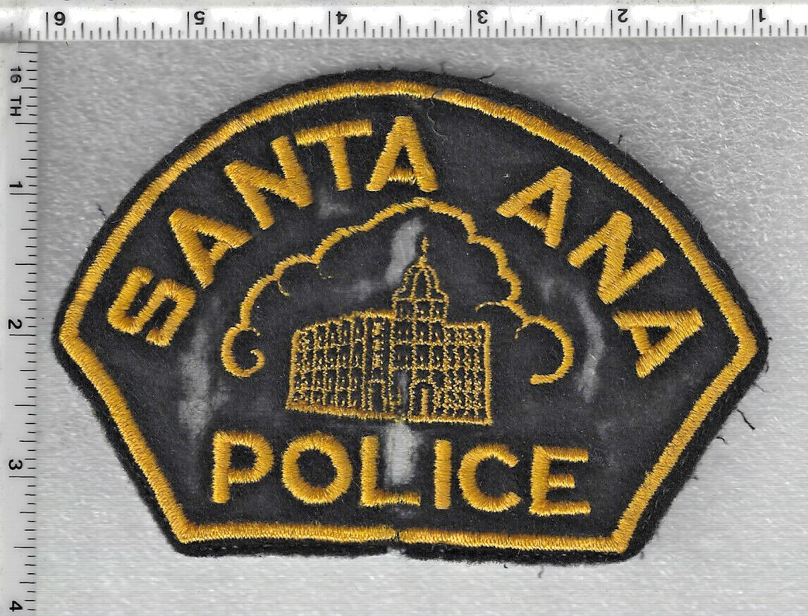 Santa Ana Police (California) Uniform Take-Off Felt Shoulder Patch