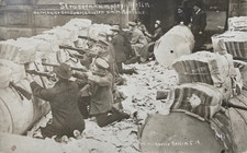 POST-WWI GERMAN FREIKORPS BERLIN BARRICADES NOV. 11, 1919 PHOTO POSTCARD RPPC