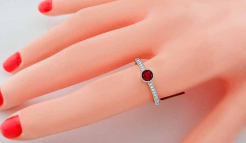 LAB CREATED 0.35 Cts RUBY & WHITE SAPPHIRES RING .925 Sterling Silver - NWT - Picture 5 of 8