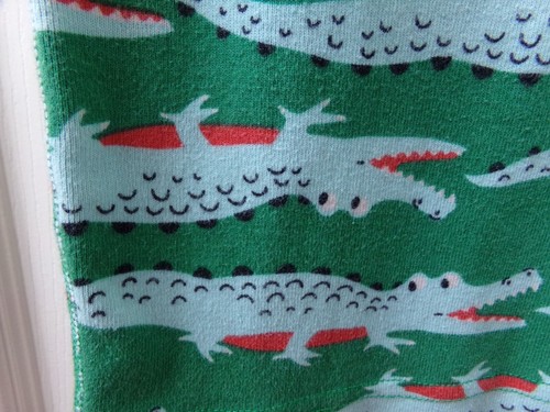 FLAW HANNA ANDERSSON Green CROCODILE ALLIGATOR Pattern Pajama Shirt 8 Boys 130 - Picture 16 of 18