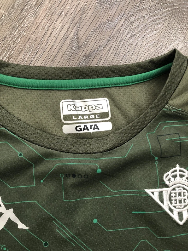 Real Betis 2019/20 Training Jersey - Image 2 of 4