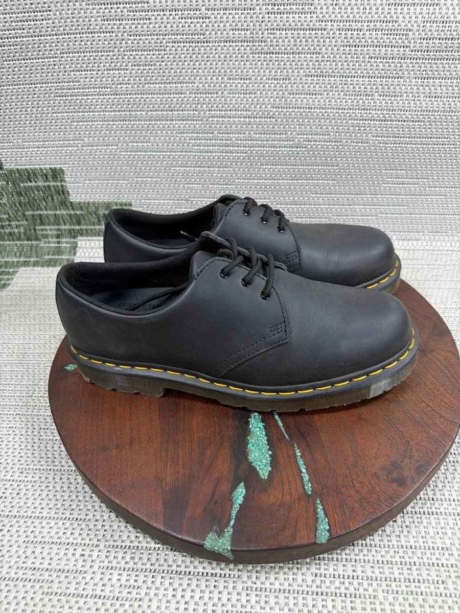 Dr. Martens 1461 Upper Leather Casual Shoes for Men for sale  display picture 3