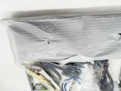 ALTUSEN KH1516A 16-Port Cat 5 High-Density KVM Switch - 第 4/5 張圖片