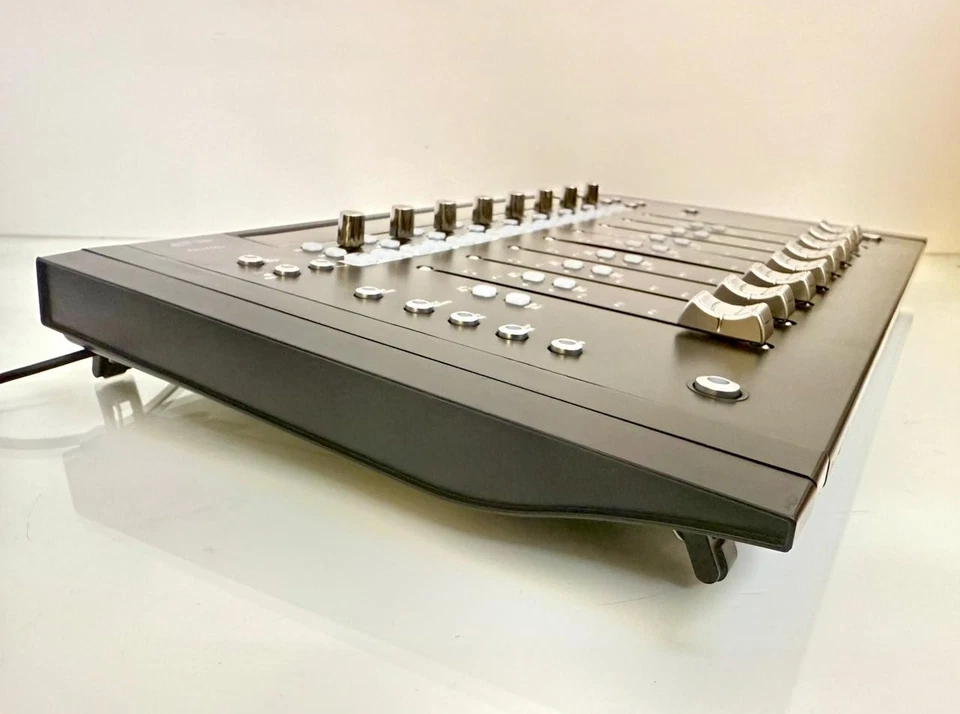 Avid Artist Mix Touch-Sensitive Fader Control Surface, w/ power supply - Image 4 of 4