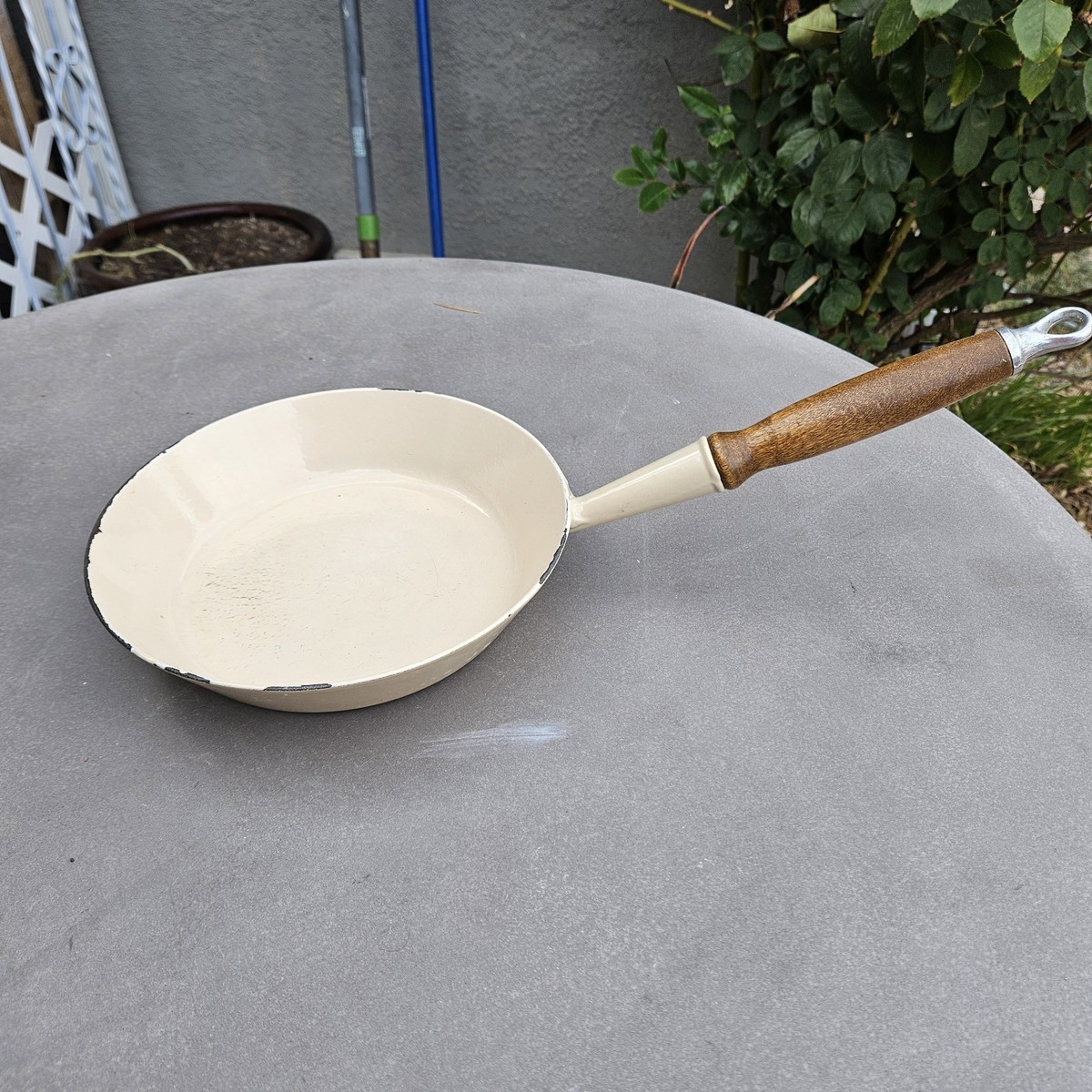Vintage Le Creuset France Cast Iron White Enamel 24 Wood Handle