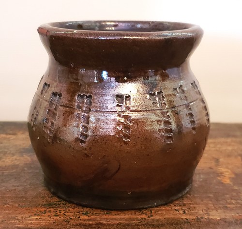 20TH Cent  HENRY SCHOFIELD MD Coggle Decorated BROWN GLAZE REDWARE SUGAR BOWL