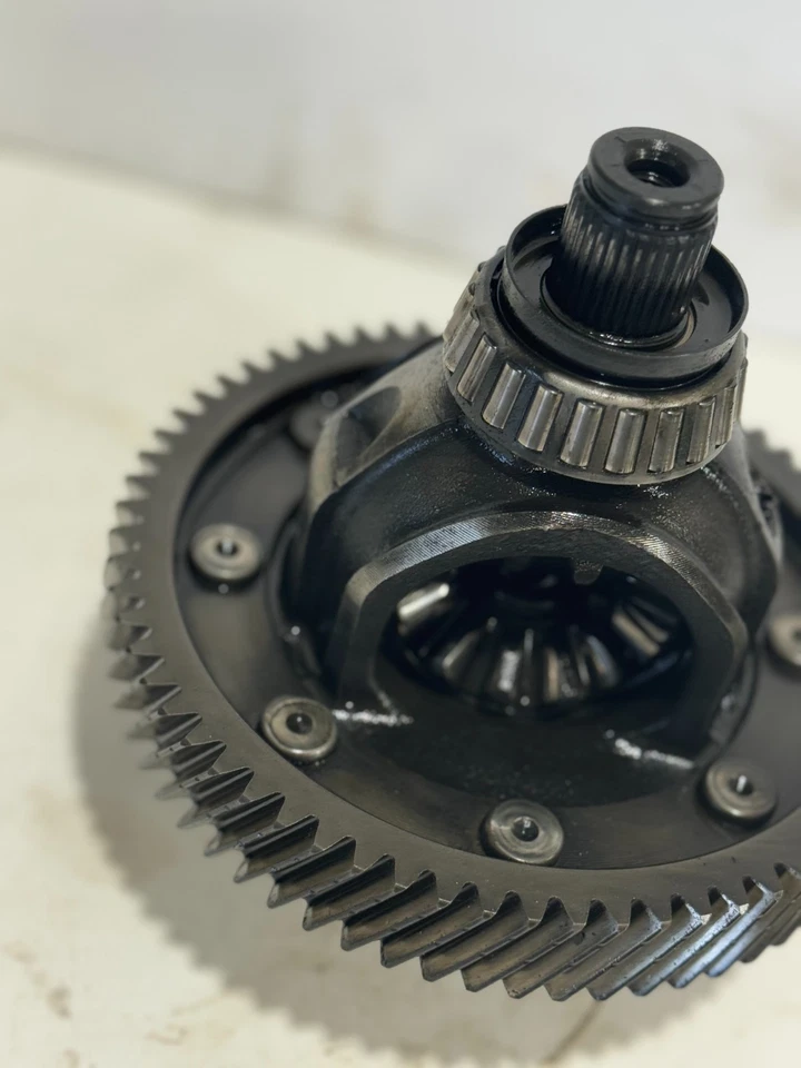 VW TRANSMISIÓN MANUAL 020/DFQ (93 115HP) DIFF ENGRANAJE DIFERENCIAL MONTAJE USADO Foto 4 de 4